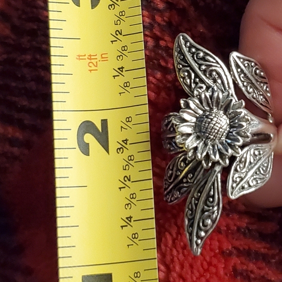 925 Sterling Silver Sunflower Ring - Picture 5 of 7